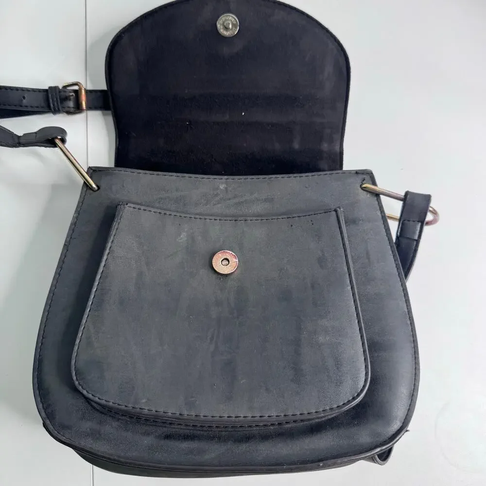 Vintage Franco Sarto Grey Saddle Bag Crossbody Purse Gray Leather Tassels 10x9